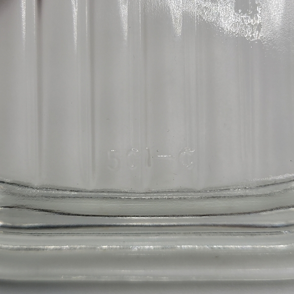 VTG Pyrex Amish Butterprint Refrigerator Dish with Lid # 501 - Picture 7 of 10